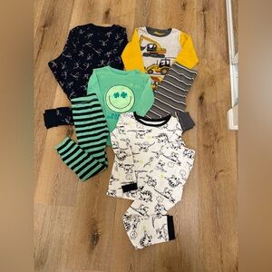 Size 6 Kids Pajama Set. Child Pjs Jammies size 6T. Gap, Old Navy, Carters Lot.